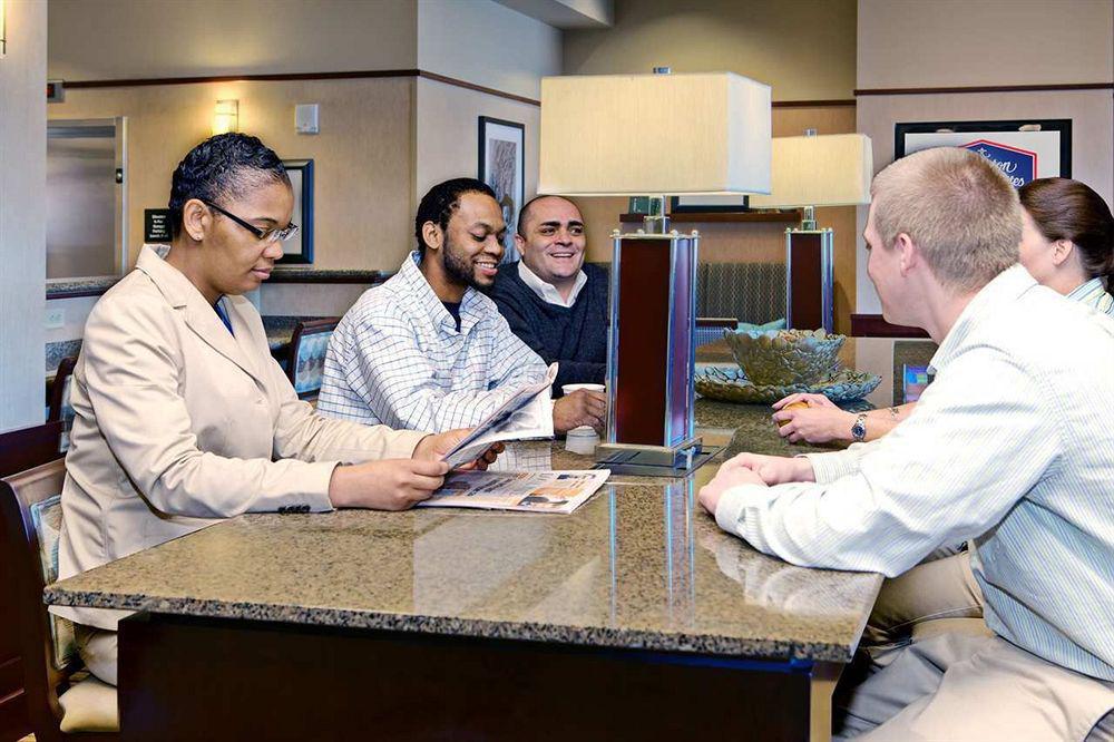 Hampton Inn & Suites Oklahoma City-Bricktown Restaurant foto